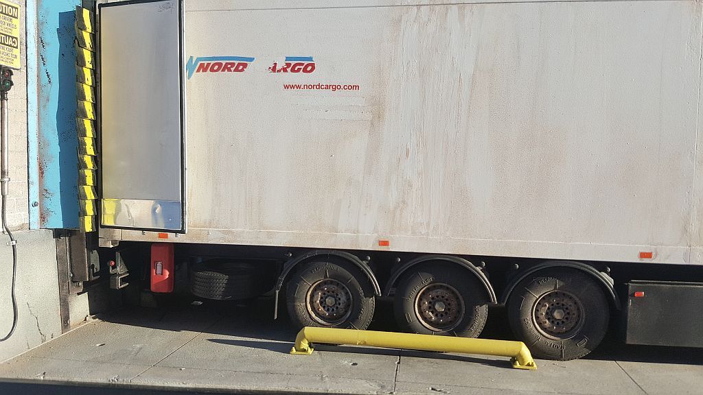 Truck 'Loading Bay' Modelers Social Club Forum